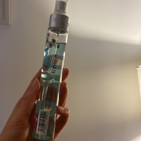 Nani pool party set alleged brandy Melville scent per tiktok - Picture 6 of 8